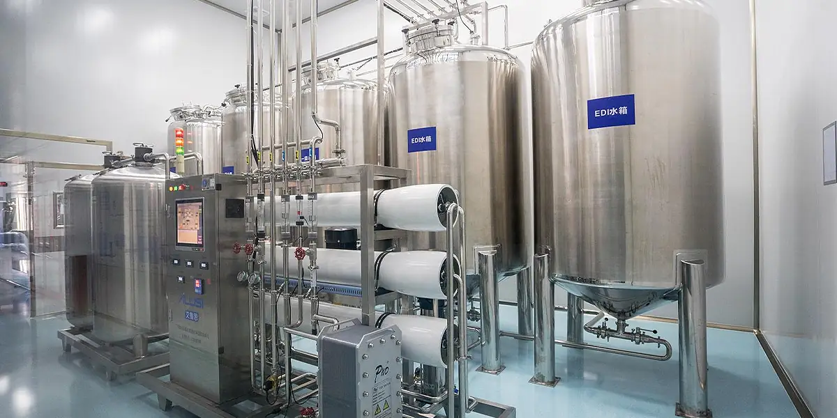 OEM skincare manufacturing equipment supporting stable formula development and production scale-up