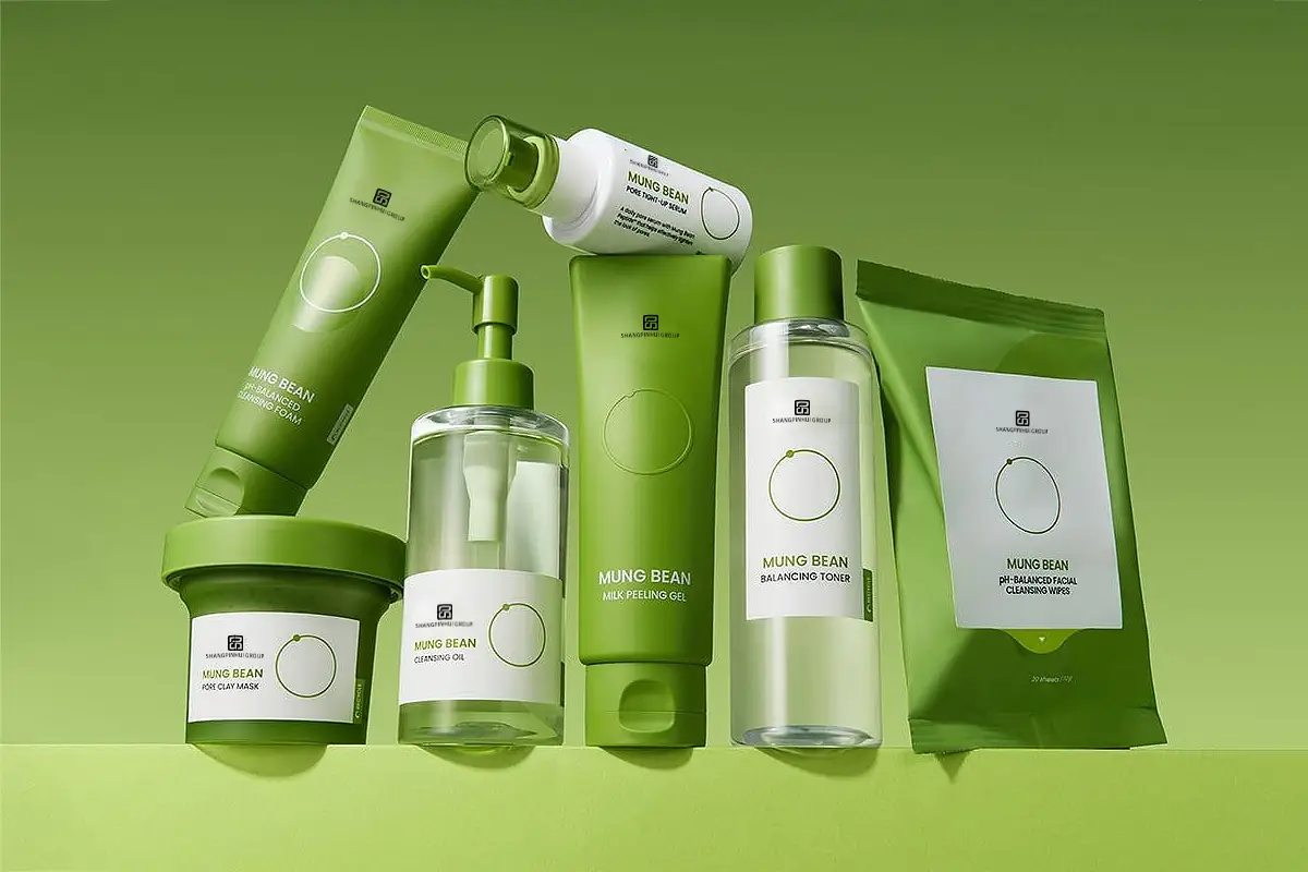 Custom private label skincare products manufactured by Shangpinhui Biotechnology for international beauty brands